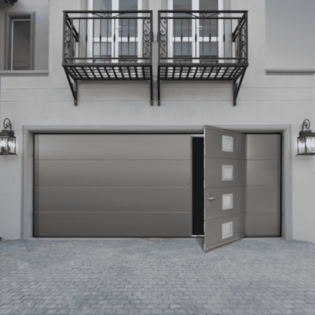 Porte de garage sectionnelle gris anthracite installée